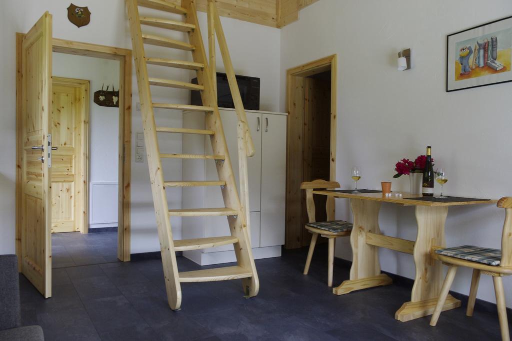 Huettenflair-Mosel Ferienwohnung Enkirch Exterior photo